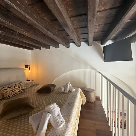 فندق مبيت وإفطار La Maison Di Annamaria